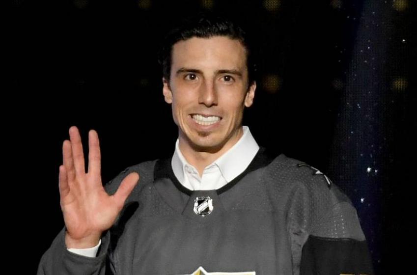 Fleury mocks his own career with the Penguins! 