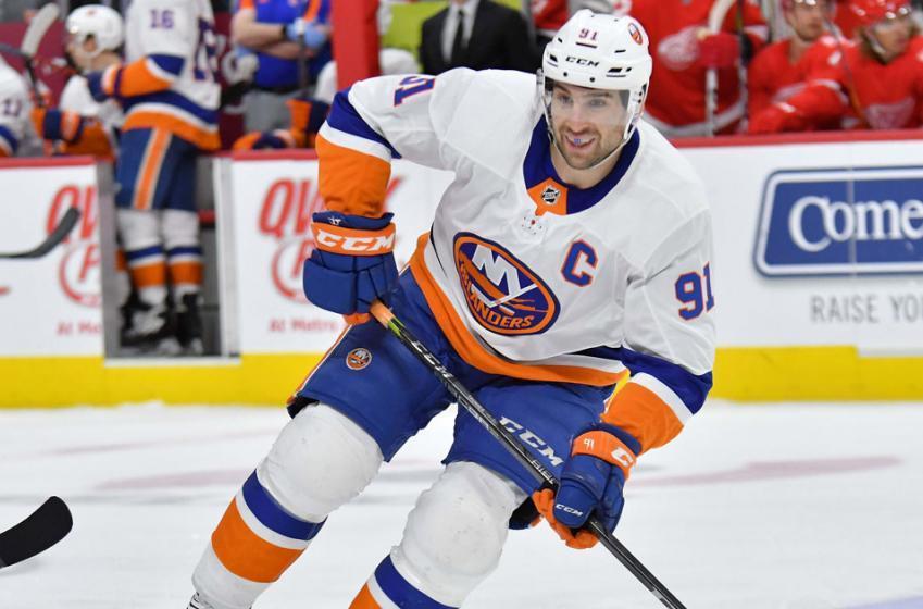 Tavares informs Islanders he is meeting with other teams 