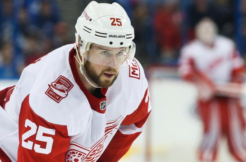Wings' Green agrees to waive his no-trade clause for one specific team! 