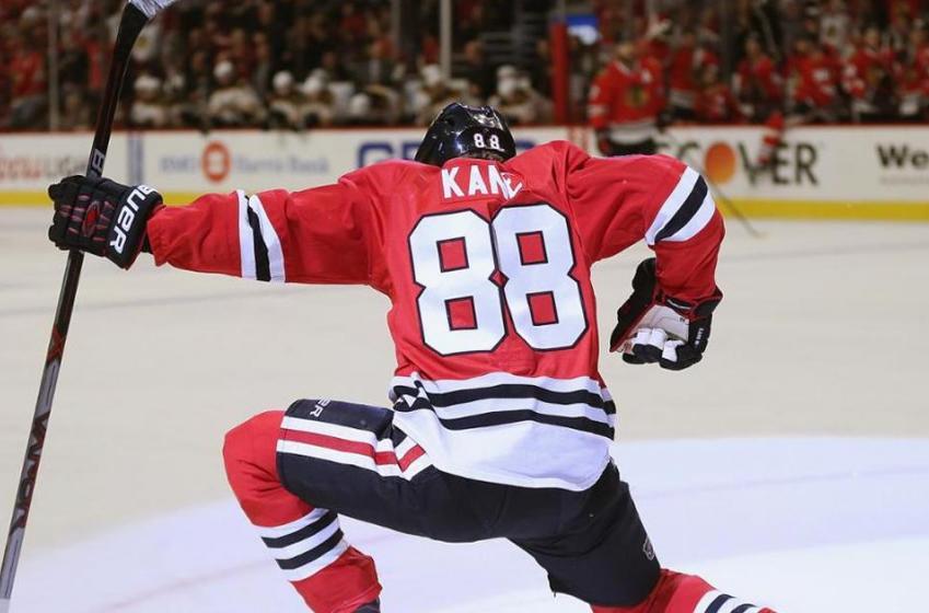 Must See: Patrick Kane scores his 300th NHL goal!