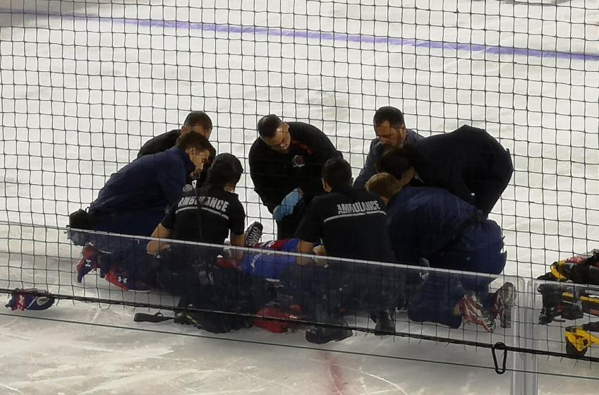 Breaking: Young NHL prospect is out cold and lays motionless; leaves game on stretcher! 